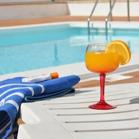 Ave Paraiso - Cozy And Sunny House Appartement