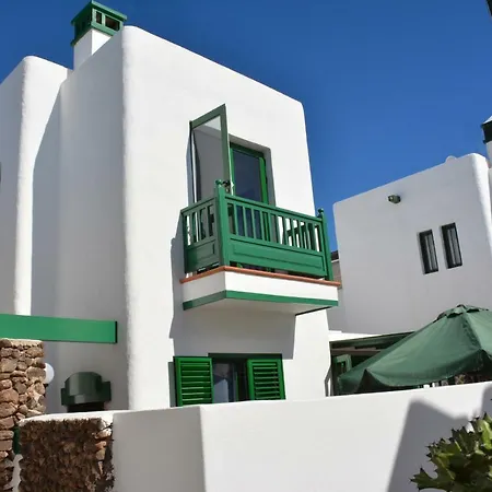 Ave Paraiso - Cozy And Sunny House