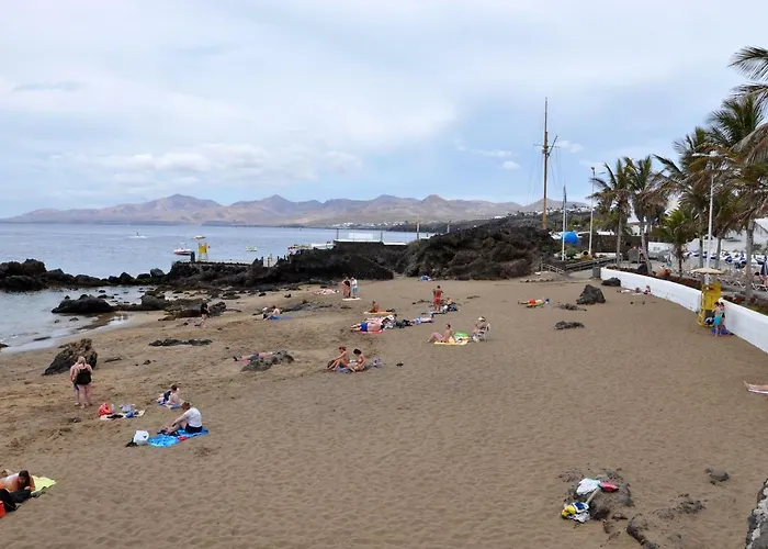 Ave Paraiso - Cozy And Sunny House Apartman